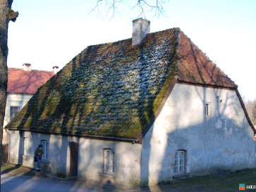Латвия-2008. Кулдига. Старейшая изба (1670) Латвия-2008. Кулдига. Старейшая изба (1670)