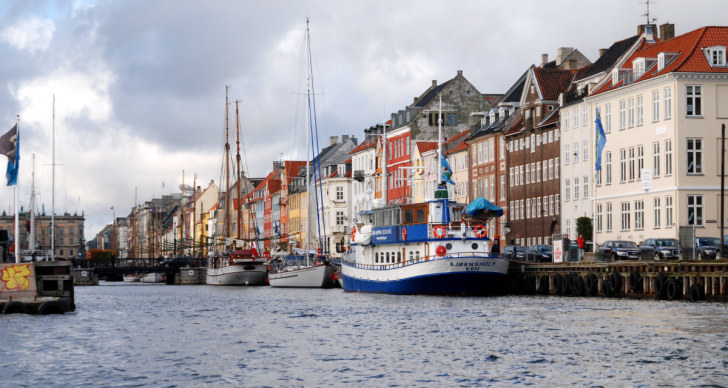 Новый порт (Nyhavn). Копенгаген, Дания, 2010 Новый порт (Nyhavn). Копенгаген, Дания, 2010